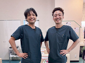 スタッフ2人